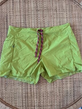 Title Nine Shorts